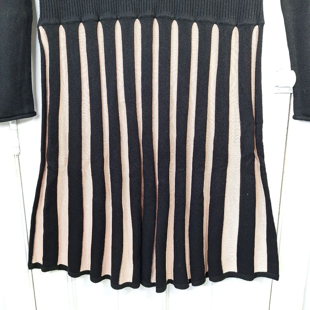 Calvin Klein Black Cream Ribbed Striped Long Sleeve Fit & Flare Knit Dress Sz L - Picture 5 of 13